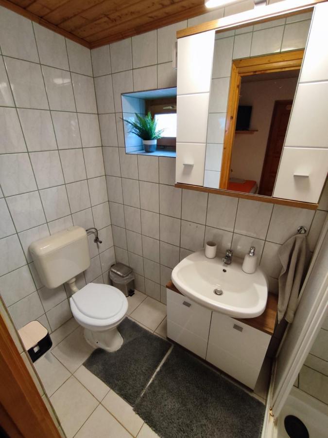Апартаменти Suello Feszek Apartman Тісафюред Екстер'єр фото